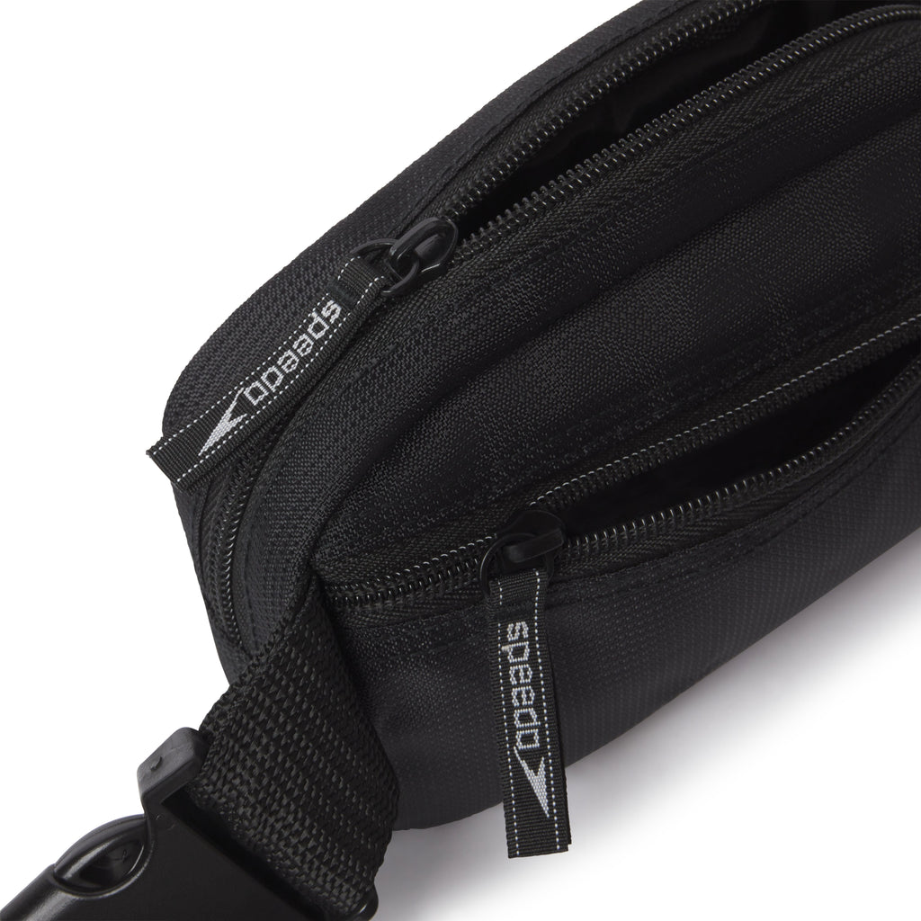Speedo Cross Body Pack black closeup