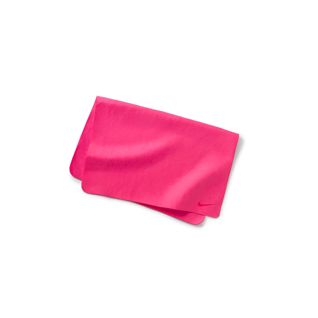 Nike Large Swim Towel pink